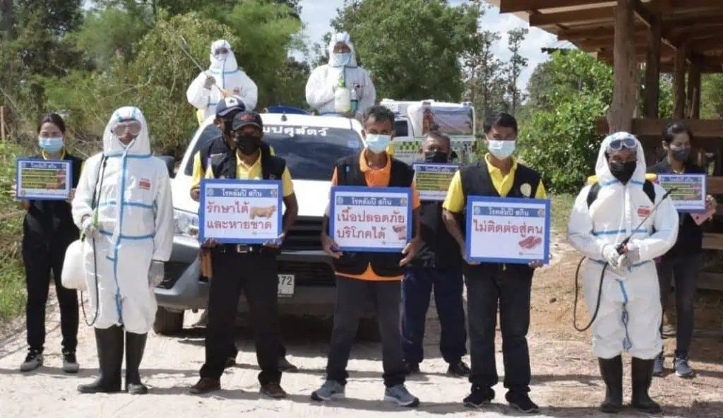 รมว.กระทรวงเกษตรฯ”ชงงบเยียวยาช่วยเหลือเกษตรกรจากผลกระทบโรคลัมปีสกิน ให้กรมปศุสัตว์ผนึก”จุฬาฯ.-เกษตรฯ.”เร่งพัฒนาวัคซีนสัตว์จากพืชเมดอินไทยแลนด์เป็นครั้งแรก