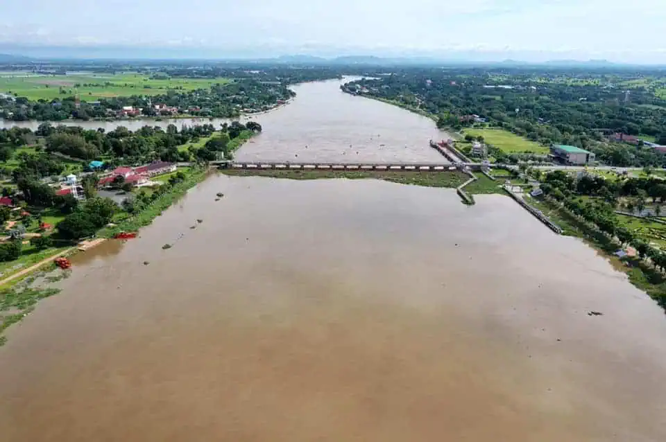 กรมชลประทานแจ้งสถานการณ์ลุ่มน้ำป่าสัก-เจ้าพระยาลดลงต่อเนื่อง แต่ยังเฝ้าระวังพายุ "ไลออนร็อก"