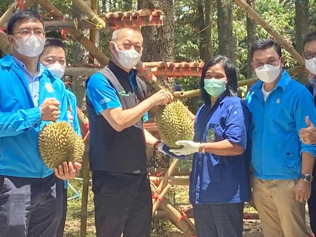 รมว.เกษตรประกาศยื่นหนึ่งทุเรียนไทย“เฉลิมชัย”เปิดงาน “Eastern Monthong Best Quality เปิดฤดูกาลหมอนทอง ดีเลิศที่คุณภาพ ดีเยี่ยมเพื่อส่งออก” Zero Covid   