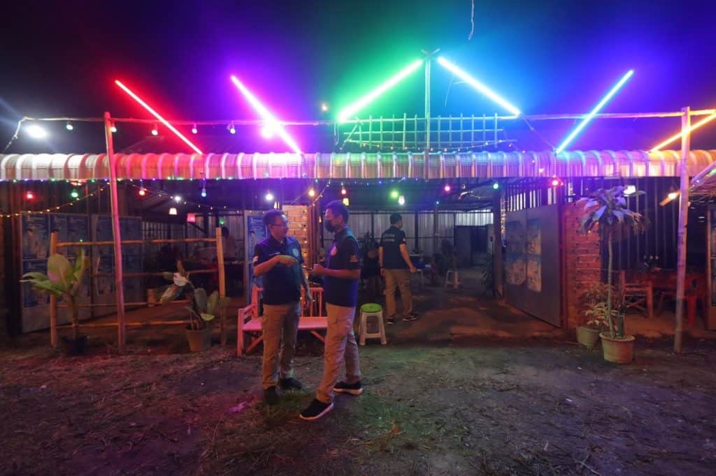 ปกครองเชียงใหม่ จับแม่เล้า ค้าประเวณีเด็กต่ำกว่า 18 ปี ปกครองเชียงใหม่ จับแม่เล้า ค้าประเวณีเด็กต่ำกว่า 18 ปี