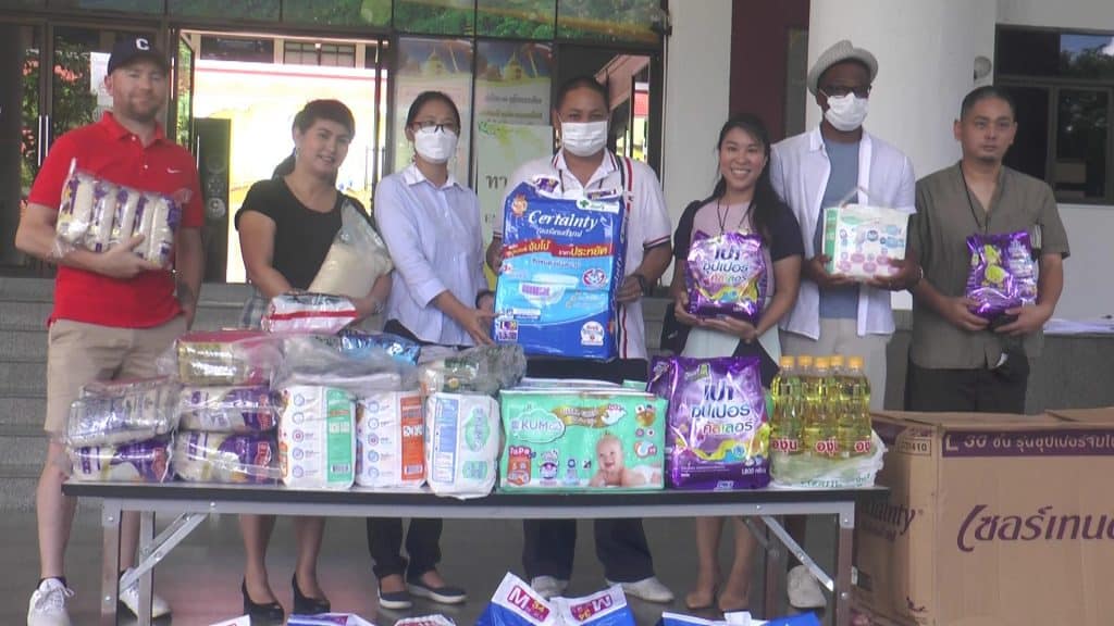 พม.เชียงใหม่รับมอบสิ่งของ ช่วยผู้ประสบภัย - กลุ่มเปราะบาง พม.เชียงใหม่รับมอบสิ่งของ ช่วยผู้ประสบภัย - กลุ่มเปราะบาง