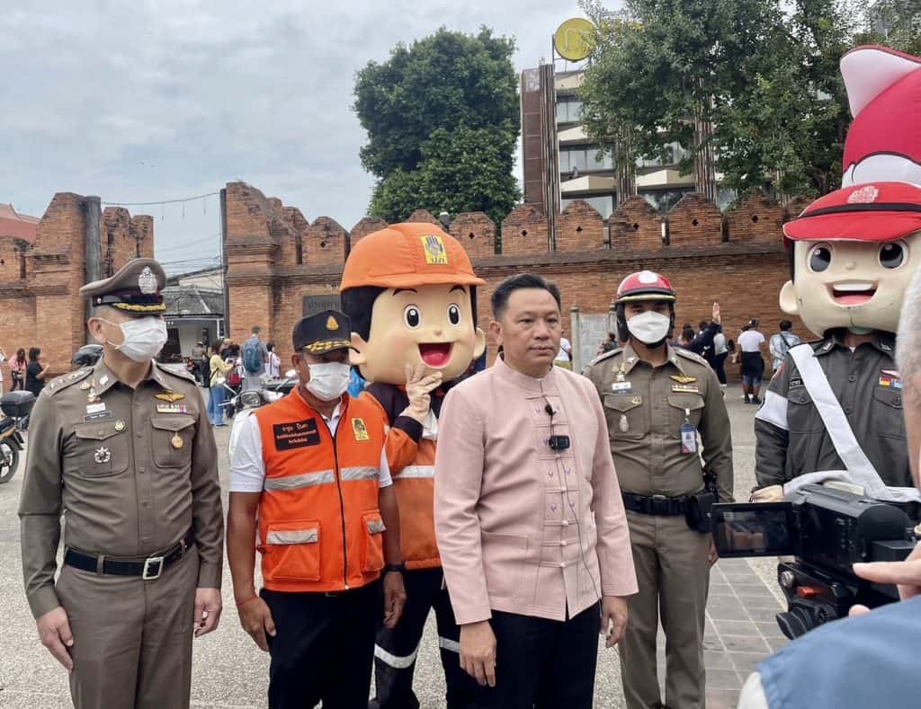 เชียงใหม่สวมใส่หมวกนิรภัย100% เชียงใหม่สวมใส่หมวกนิรภัย100%