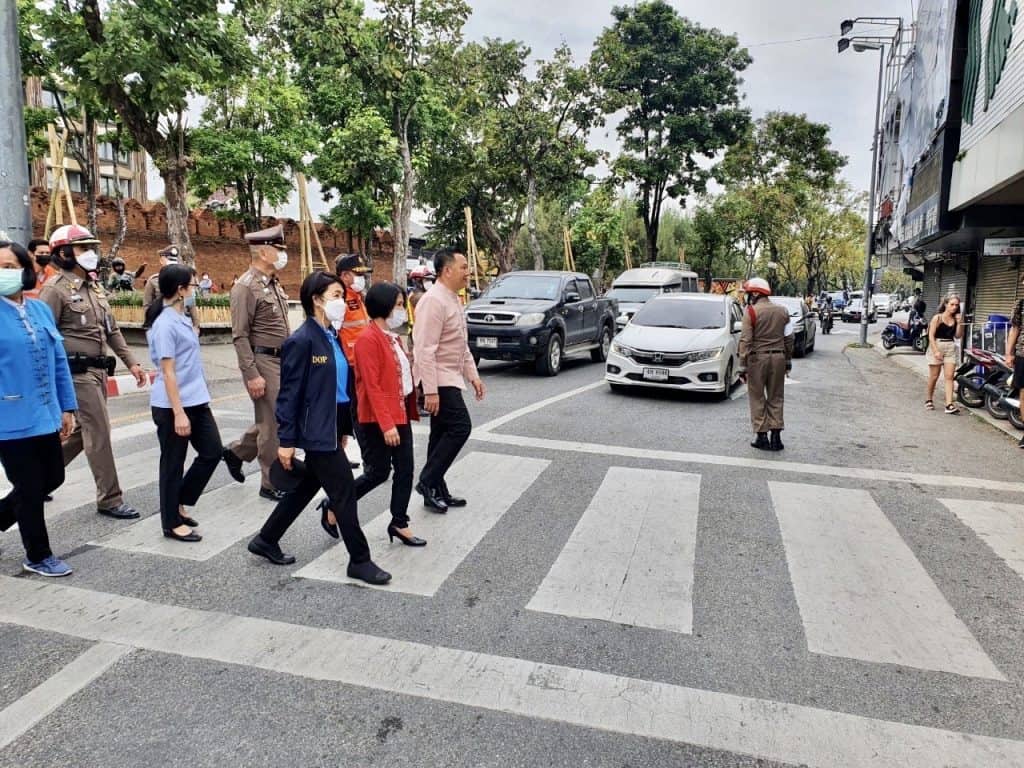 เชียงใหม่สวมใส่หมวกนิรภัย100% เชียงใหม่สวมใส่หมวกนิรภัย100%