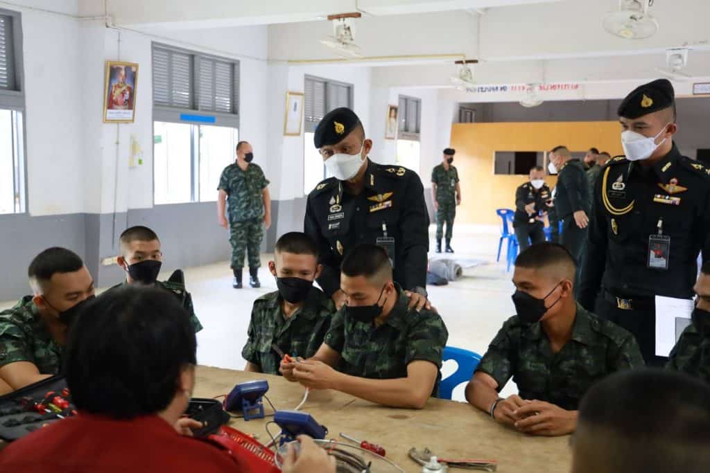 พล.ร.7 อบรมวิชาชีพก่อนปลดประจำการ พล.ร.7 อบรมวิชาชีพก่อนปลดประจำการ