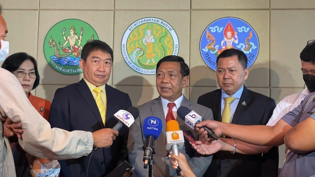 “เฉลิมชัย” ประกาศนโยบายพัฒนาสหกรณ์ปี 2566 ชูยุทธศาสตร์ตลาดนำการผลิตและเทคโนโลยี “เฉลิมชัย” ประกาศนโยบายพัฒนาสหกรณ์ปี 2566 ชูยุทธศาสตร์ตลาดนำการผลิตและเทคโนโลยี