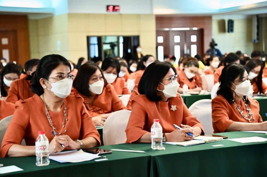 “เฉลิมชัย” ประกาศนโยบายพัฒนาสหกรณ์ปี 2566 ชูยุทธศาสตร์ตลาดนำการผลิตและเทคโนโลยี “เฉลิมชัย” ประกาศนโยบายพัฒนาสหกรณ์ปี 2566 ชูยุทธศาสตร์ตลาดนำการผลิตและเทคโนโลยี