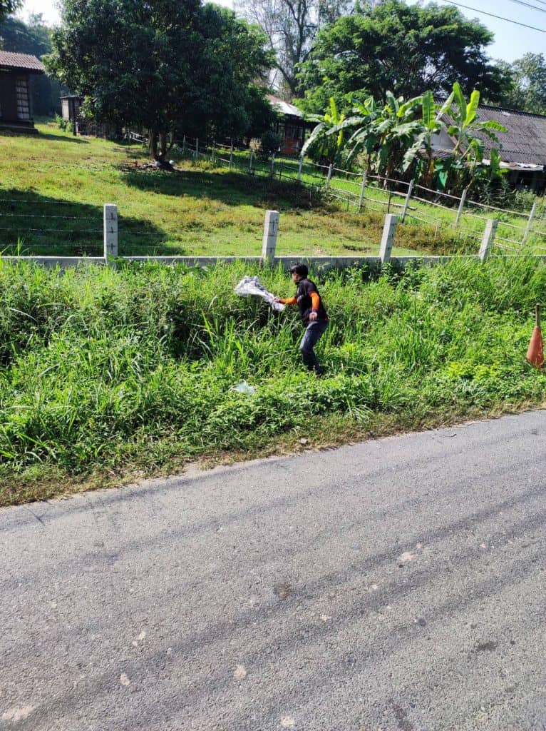 ออกเก็บซากโคมลอย เทศบาลตำบลเชิงดอย - ชาวดอยสะเก็ดร่วมรับผิดชอบต่อสังคม ออกเก็บซากโคมลอย เทศบาลตำบลเชิงดอย - ชาวดอยสะเก็ดร่วมรับผิดชอบต่อสังคม