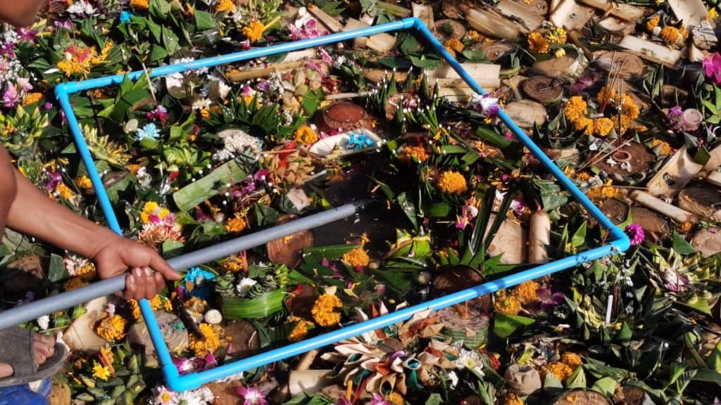 ซากกระทง "ยี่เป็ง" เชียงใหม่ คาดทะลุกว่า 25 ตัน ซากกระทง "ยี่เป็ง" เชียงใหม่ คาดทะลุกว่า 25 ตัน