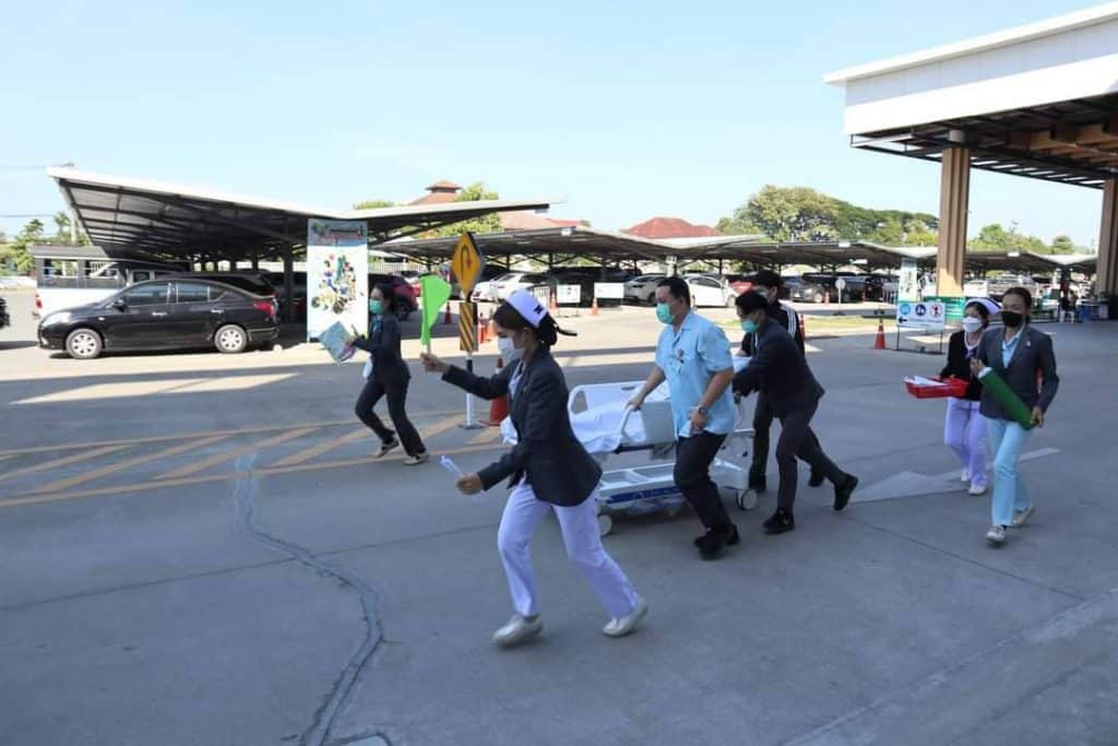 รพ.ลานนา 3 ซ้อมแผนฉุกเฉินแผ่นดินไหว รพ.ลานนา 3 ซ้อมแผนฉุกเฉินแผ่นดินไหว