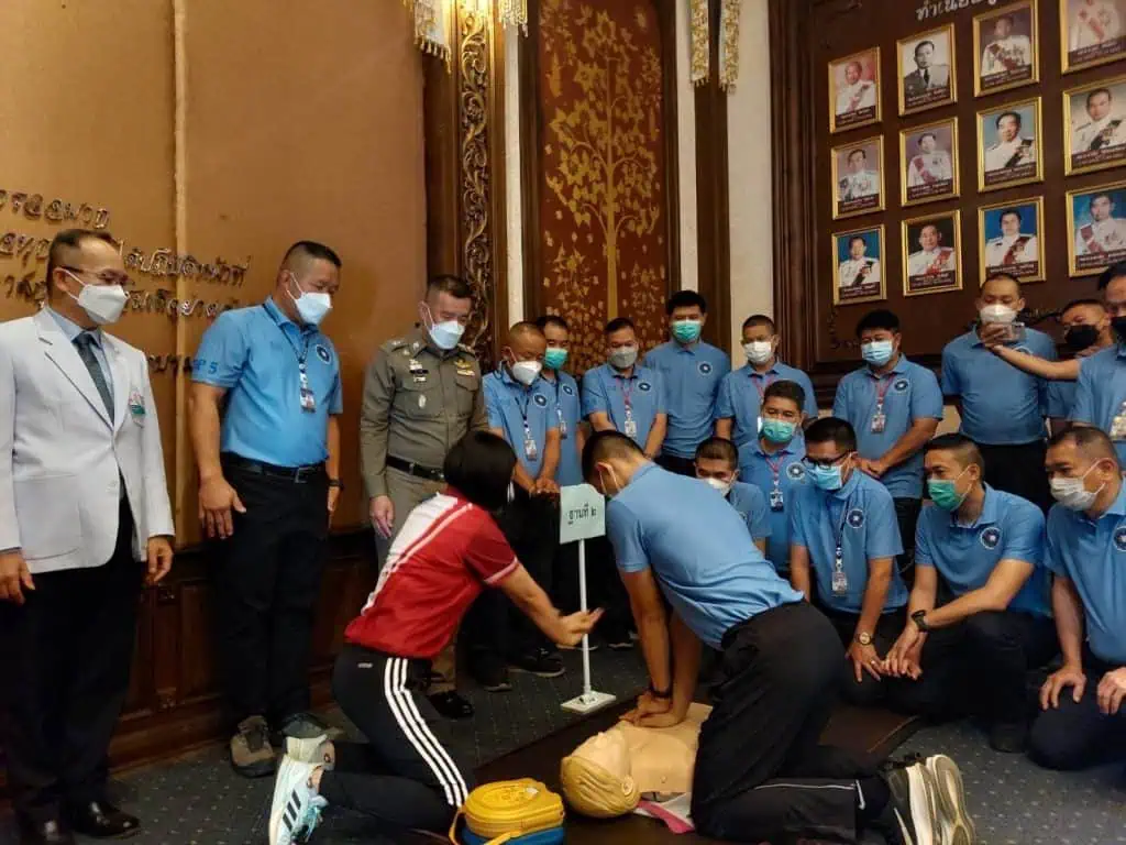 ผบช.ภ.5 เปิดฝึกอบรม CPR เพิ่มทักษะตำรวจช่วยประชาชน