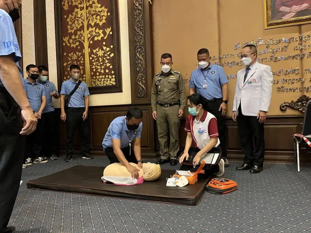 ผบช.ภ.5 เปิดฝึกอบรม CPR เพิ่มทักษะตำรวจช่วยประชาชน