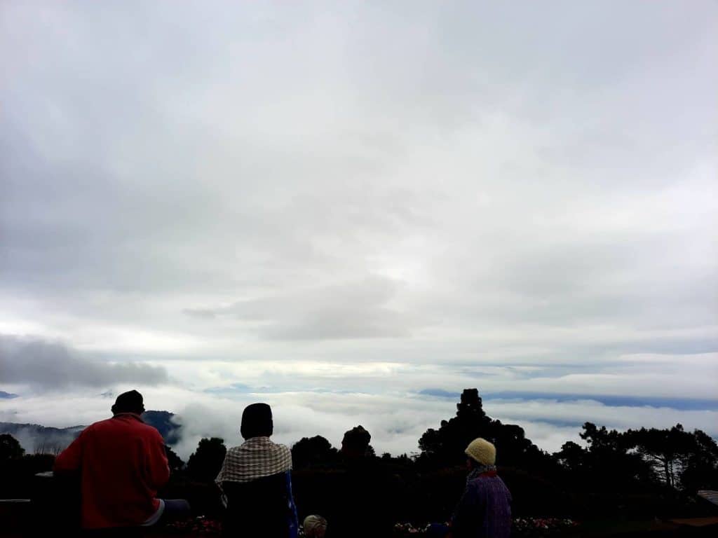 ดอยกิ่วลม 14 องศา "ห้วยน้ำดัง" เย็นสบายแช่น้ำร้อน ออนเซ็น "โป่งเดือด" คลายหนาว ดอยกิ่วลม 14 องศา "ห้วยน้ำดัง" เย็นสบายแช่น้ำร้อน ออนเซ็น "โป่งเดือด" คลายหนาว