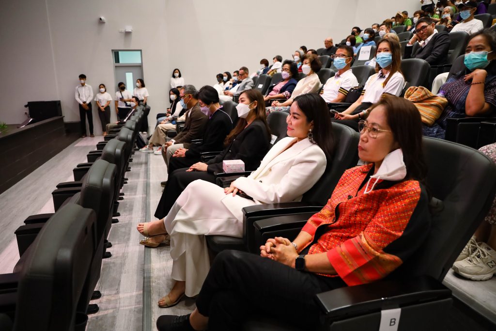 แมสคอม มช. เปิด “อาคารศูนย์นวัตกรรมการสื่อสาร” แมสคอม มช. เปิด “อาคารศูนย์นวัตกรรมการสื่อสาร”