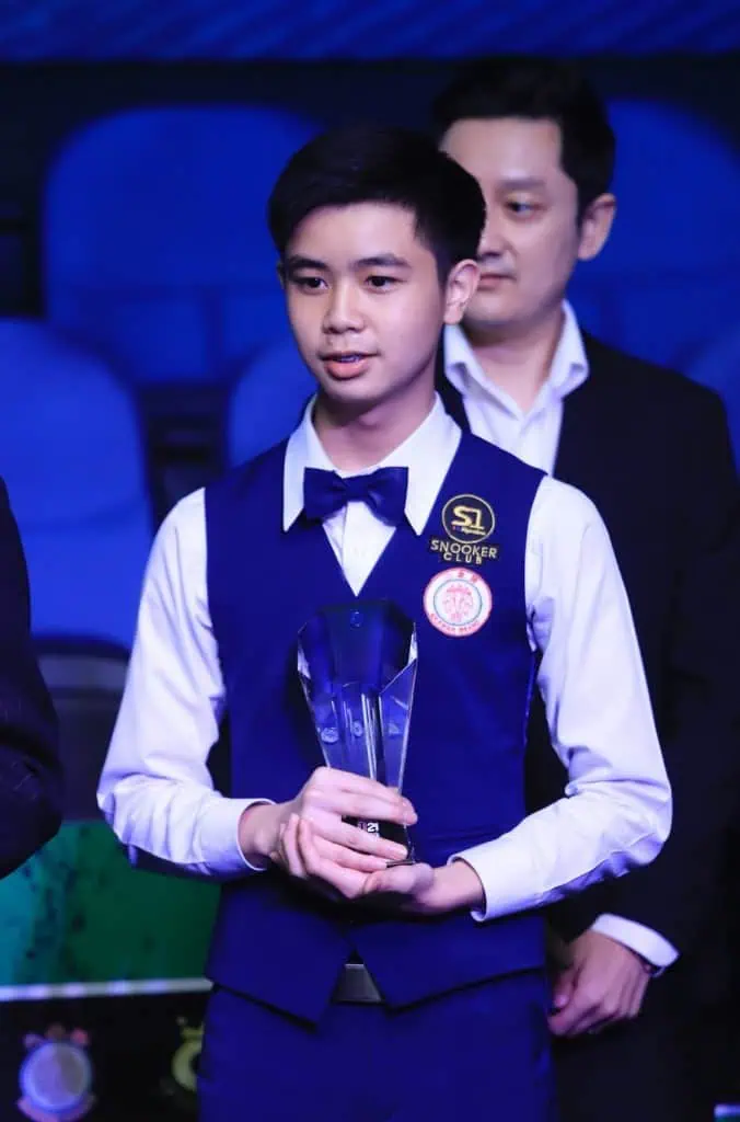 ไบร์ท ศรีราชา คิวคมตบเอาชนะ ฟิว ชบา 4-0 ศึกสนุกเกอร์ "Q HOUSE & S1 SNOOKER CHAMPIONSHIP U21" คว้าตั๋วไปบินลัดฟ้าไปประเทศอังกฤษต่อยอดสู่ระดับอาชีพ