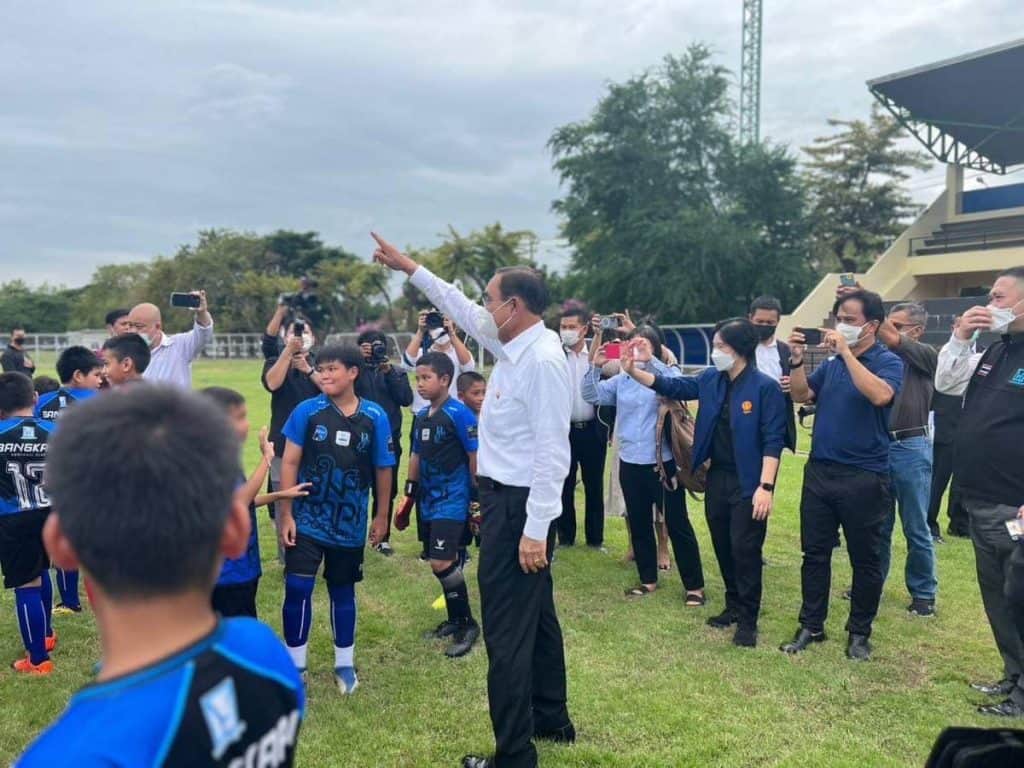 "บิ๊กตู่"ดอดลงพื้นที่คลองจั่น-บางกะปิ ชูผลงานเอเปคทำเพื่ออนาคตลูกหลาน "บิ๊กตู่"ดอดลงพื้นที่คลองจั่น-บางกะปิ ชูผลงานเอเปคทำเพื่ออนาคตลูกหลาน