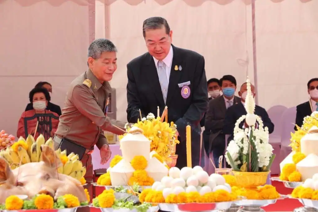 มูลนิธิอาสาเพื่อนพึ่ง (ภาฯ) ยามยาก สภากาชาดไทย จัดพิธีบวงสรวงงาน ‘เพื่อนพึ่ง (ภาฯ) ประจำปี 2565’ ภายใต้แนวคิด ‘เพื่อนไม่ทิ้งกันในยามยาก’