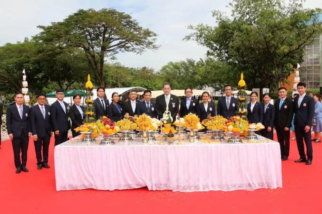 มูลนิธิอาสาเพื่อนพึ่ง (ภาฯ) ยามยาก สภากาชาดไทย จัดพิธีบวงสรวงงาน ‘เพื่อนพึ่ง (ภาฯ) ประจำปี 2565’ ภายใต้แนวคิด ‘เพื่อนไม่ทิ้งกันในยามยาก’