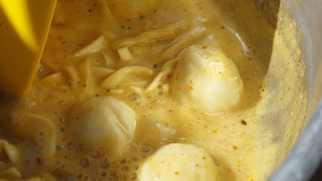 ข้าวซอยกึ่งสำเร็จรูป ม.แม่โจ้ ซุปอันดับ 1 จากนักรีวิวทั่วโลก ข้าวซอยกึ่งสำเร็จรูป ม.แม่โจ้ ซุปอันดับ 1 จากนักรีวิวทั่วโลก