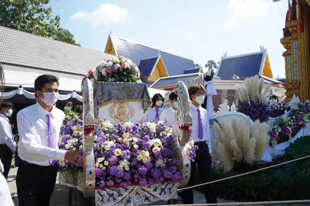 พระราชทานเพลิงศพอาจารย์ใหญ่ แพทย์ มช.ร่วมรำลึกครูผู้ไร้ลมหายใจ