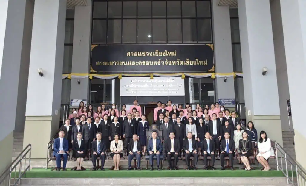 ประธานศาลฎีกา ตรวจเยี่ยมศาลเชียงใหม่-ลำพูน