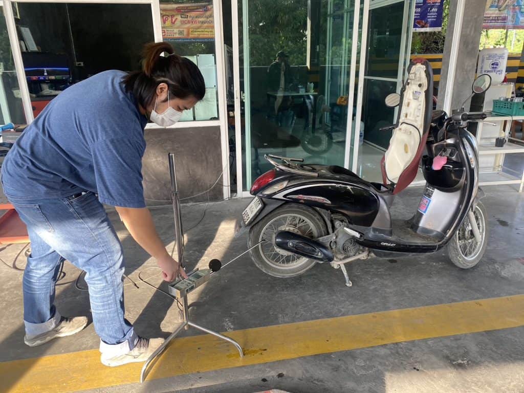 ใกล้หยุดยาว ชาวเชียงใหม่ ตรวจรถฟรีเกือบ 900 คัน/วัน ใกล้หยุดยาว ชาวเชียงใหม่ ตรวจรถฟรีเกือบ 900 คัน/วัน