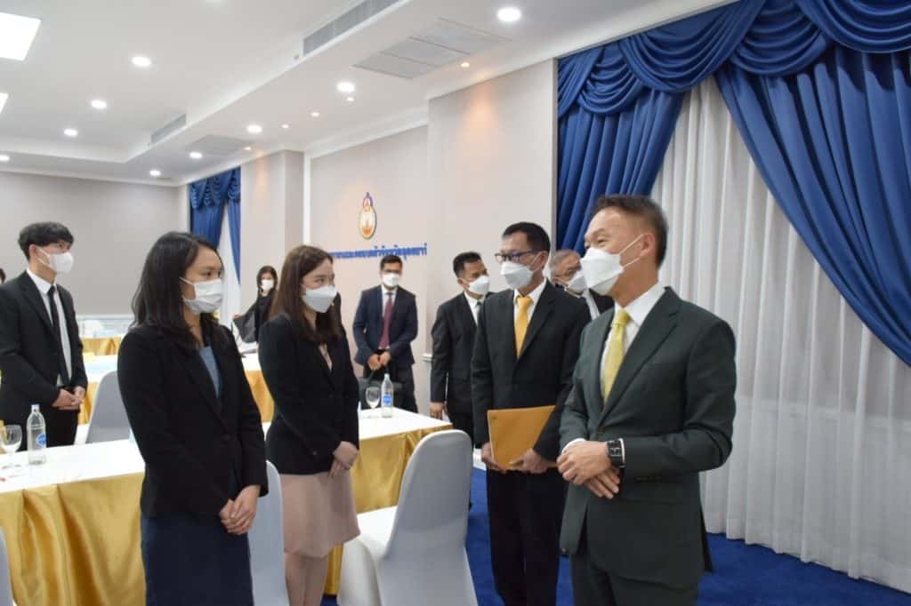 “ปธ.ศาลฎีกา”ตรวจเยี่ยมศาลยุติธรรมภาค 4 มอบนโยบาย สร้างความเชื่อมั่นศรัทธาแก่ประชาชน “ปธ.ศาลฎีกา”ตรวจเยี่ยมศาลยุติธรรมภาค 4 มอบนโยบาย สร้างความเชื่อมั่นศรัทธาแก่ประชาชน