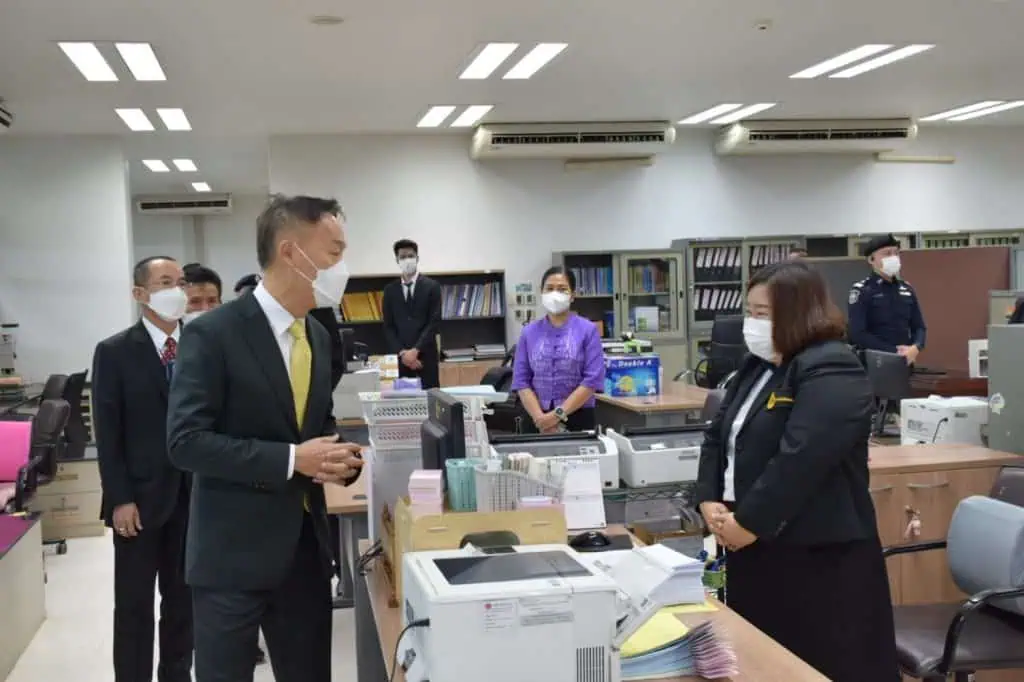 “ปธ.ศาลฎีกา”ตรวจเยี่ยมศาลยุติธรรมภาค 4 มอบนโยบาย สร้างความเชื่อมั่นศรัทธาแก่ประชาชน