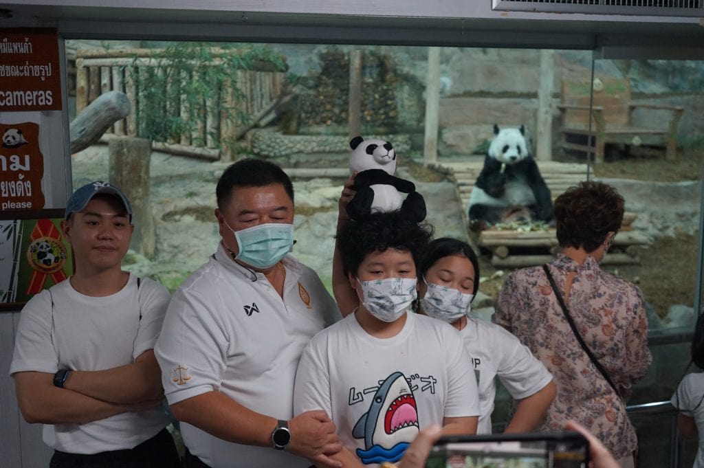 เที่ยวทะลุล้าน สวนสัตว์เชียงใหม่ ยอดรายได้ 12 ล้านบาทในรอบ 10 ปี เที่ยวทะลุล้าน สวนสัตว์เชียงใหม่ ยอดรายได้ 12 ล้านบาทในรอบ 10 ปี