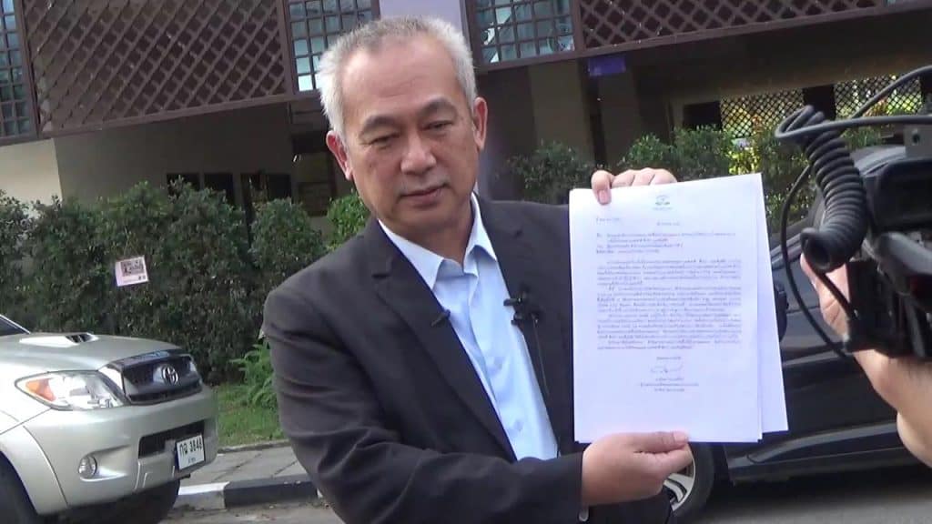 เครือข่ายสภาลมหายใจภาคเหนือ จี้ ตรวจสอบงบแก้ไฟป่า-ฝุ่นควัน หวั่นทุจริตเรียกเก็บ 30 % เครือข่ายสภาลมหายใจภาคเหนือ จี้ ตรวจสอบงบแก้ไฟป่า-ฝุ่นควัน หวั่นทุจริตเรียกเก็บ 30 %