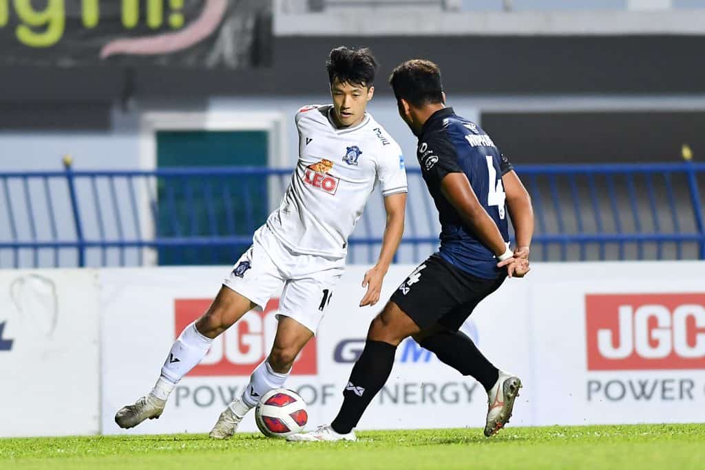 "พยัคฆ์" บุกพ่าย "ม้านิลมังกร" "พยัคฆ์" บุกพ่าย "ม้านิลมังกร"