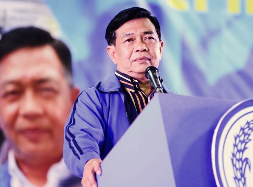 “อลงกรณ์”ลุยโรงงานต่างด้าวอิทธิพล สั่งลงดาบซ้ำ “อลงกรณ์”ลุยโรงงานต่างด้าวอิทธิพล สั่งลงดาบซ้ำ