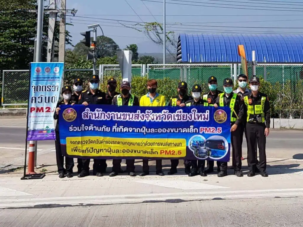 ขนส่งเชียงใหม่ ตรวจเข้มรถควันดำ ป้องกันฝุ่นจิ๋ว