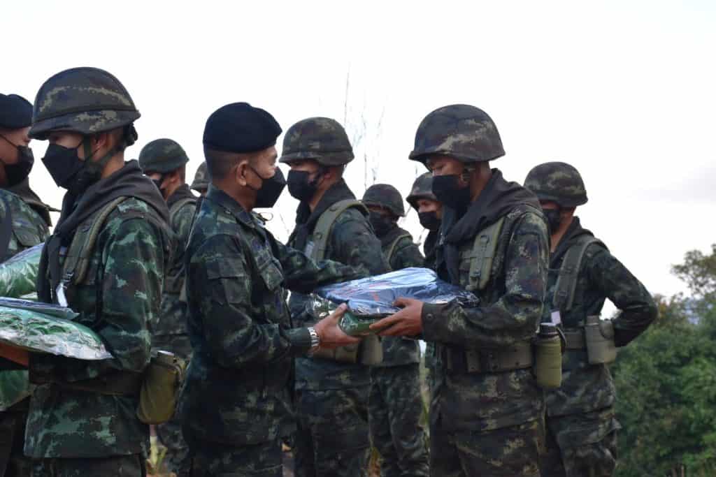 ผบ.ผาเมือง เผย 5 เดือนยึดยาบ้ากว่า 24 ล้านเม็ด ผบ.ผาเมือง เผย 5 เดือนยึดยาบ้ากว่า 24 ล้านเม็ด