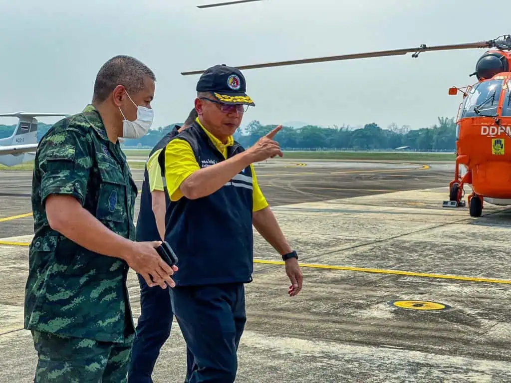 ศูนย์อำนวยการไฟป่าภาค 3 ระดมอากาศยานทุกรูปแบบปฏิบัติภารกิจเข้าควบคุมไฟป่า