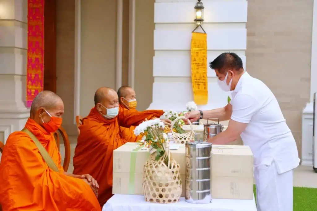 ผู้กองธรรมนัส ลุยหาเสียงบ้านเกิดเมืองพะเยา ย้ำไม่ประมาทคู่แข่งทางการเมือง พร้อมเดินหน้าทำงานเพื่อพ่อแม่พี่น้องประชาชนต่อเนื่องหลังเลือกตั้ง