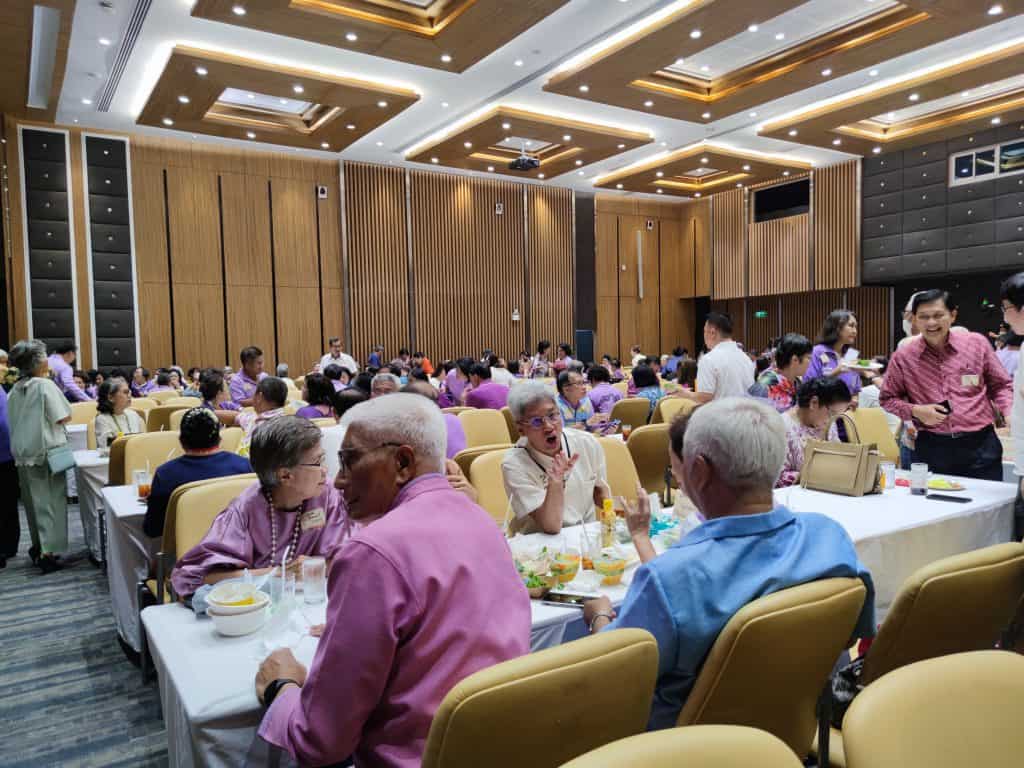 สมาคมนักศึกษาเก่ามช.กทม.จัดพิธีรดน้ำดำหัวคณาจารย์อาวุโส "ลูกช้างร่วมใจ๋ สูมาคารวะ" สมาคมนักศึกษาเก่ามช.กทม.จัดพิธีรดน้ำดำหัวคณาจารย์อาวุโส "ลูกช้างร่วมใจ๋ สูมาคารวะ"