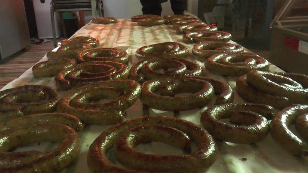 กลุ่มวิสาหกิจชุมชนไร่พัฒนา สร้างอาชีพขายอาหารเหนือออนไลน์ สร้างรายได้ให้ชุมชน กลุ่มวิสาหกิจชุมชนไร่พัฒนา สร้างอาชีพขายอาหารเหนือออนไลน์ สร้างรายได้ให้ชุมชน