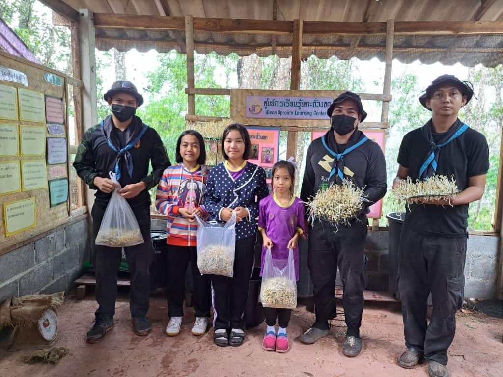 ผาเมือง ดำเนินโครงการทหารพันธุ์ดี “ชุมชนเบิกบาน อาหารปลอดภัย” ผาเมือง ดำเนินโครงการทหารพันธุ์ดี “ชุมชนเบิกบาน อาหารปลอดภัย”