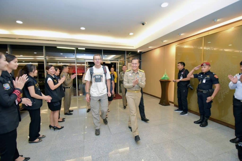 "วีระศักดิ์" ร่วมพิธีสวดพระอภิธรรม "ผู้ว่าฯณรงค์ศักดิ์" "วีระศักดิ์" ร่วมพิธีสวดพระอภิธรรม "ผู้ว่าฯณรงค์ศักดิ์"