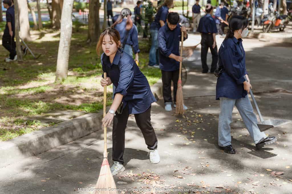 ม.แม่โจ้ ปลูกจิตสำนึกน้องใหม่ สร้างจิตอาสาพัฒนาชุมชน ม.แม่โจ้ ปลูกจิตสำนึกน้องใหม่ สร้างจิตอาสาพัฒนาชุมชน