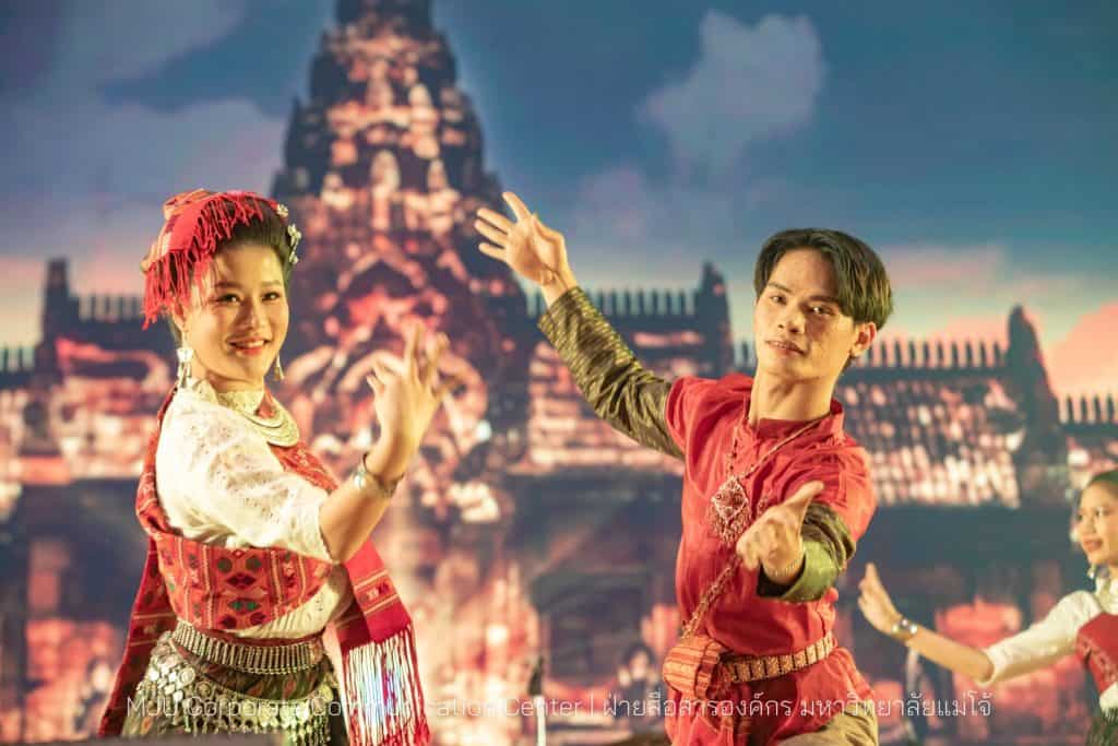 ม.แม่โจ้ จัดเลี้ยงรับขวัญน้องใหม่สู่รั้วอินทนิล ม.แม่โจ้ จัดเลี้ยงรับขวัญน้องใหม่สู่รั้วอินทนิล