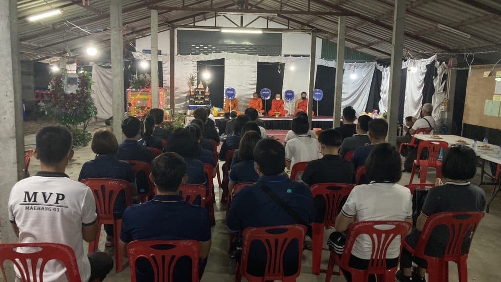 ยุติธรรมอ.ฝาง จ่อมอบเงินเยียวยา "เหยื่อขวานจามหัว" ครอบครัวฝาก รร.อย่าให้เกิดเหตุซ้ำอีก ยุติธรรมอ.ฝาง จ่อมอบเงินเยียวยา "เหยื่อขวานจามหัว" ครอบครัวฝาก รร.อย่าให้เกิดเหตุซ้ำอีก