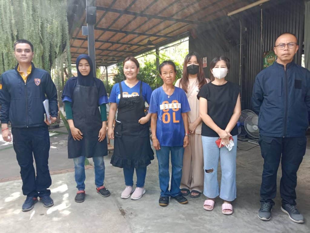 ตม.เชียงใหม่ ตรวจเข้มแรงงานผิดกฎหมายในสถานประกอบการ ตม.เชียงใหม่ ตรวจเข้มแรงงานผิดกฎหมายในสถานประกอบการ