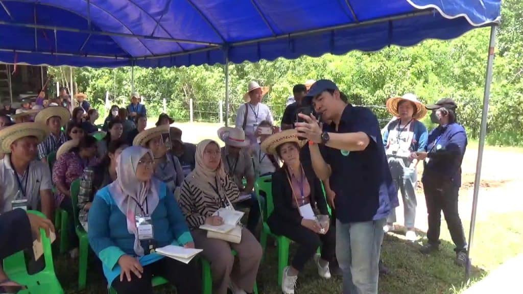 สวพส.ส่งเสริมปลูกแคนตาลูปอินทรีย์ ให้น้ำ-ปุ๋ยผ่านแอพพลิเคชั่น สวพส.ส่งเสริมปลูกแคนตาลูปอินทรีย์ ให้น้ำ-ปุ๋ยผ่านแอพพลิเคชั่น