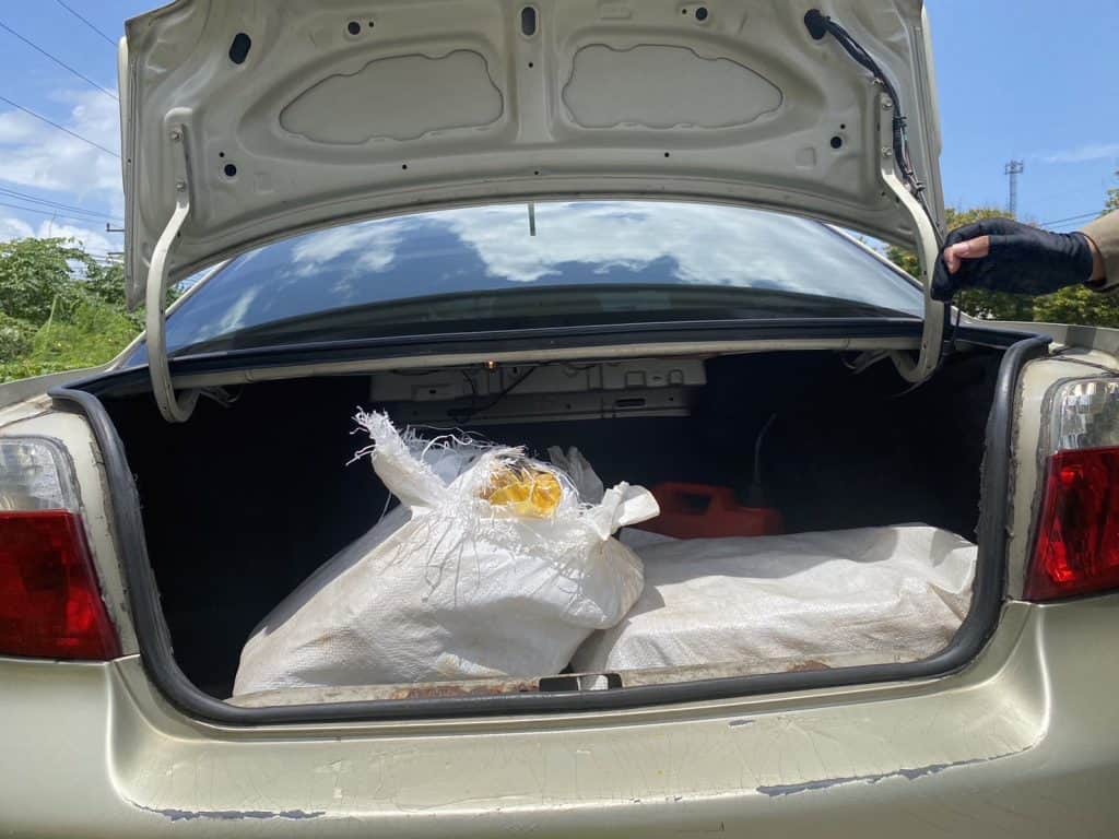 ตร.ทางหลวงชุมพร รวบแก๊งขนยาบ้า 4 แสนเม็ด ตร.ทางหลวงชุมพร รวบแก๊งขนยาบ้า 4 แสนเม็ด