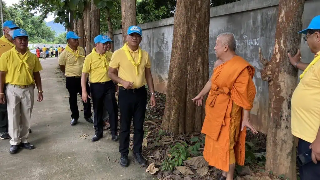 คืนป่าปลูกต้นไม้เฉลิมพระเกียรติ "พระพันปีหลวง"