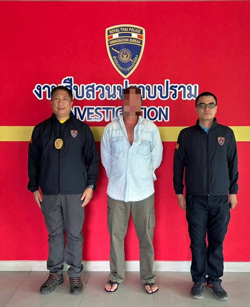 ตม.เชียงใหม่ จับหนุ่มอเมริกัน หนีหมายจับ ตม.เชียงใหม่ จับหนุ่มอเมริกัน หนีหมายจับ