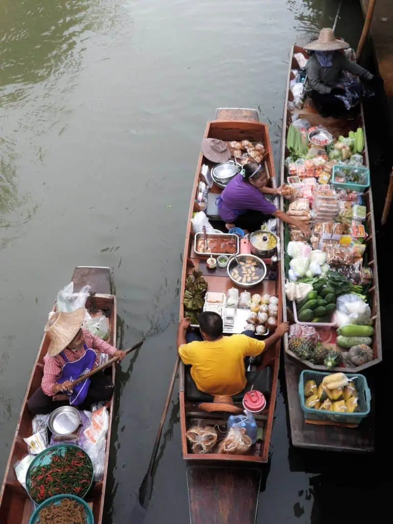 ท่องเที่ยว Carbon Neutral ที่คลองดำเนินสะดวกกับเหล่า KOL (ตอนที่ 1)