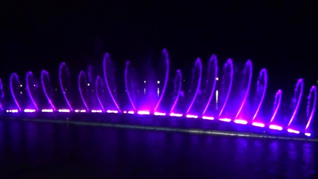 ตื่นตา น้ำพุดนตรีสูงสุดในเอเชีย เชียงใหม่ไนท์ซาฟารีเตรียมเปิดแสดง ตื่นตา น้ำพุดนตรีสูงสุดในเอเชีย เชียงใหม่ไนท์ซาฟารีเตรียมเปิดแสดง