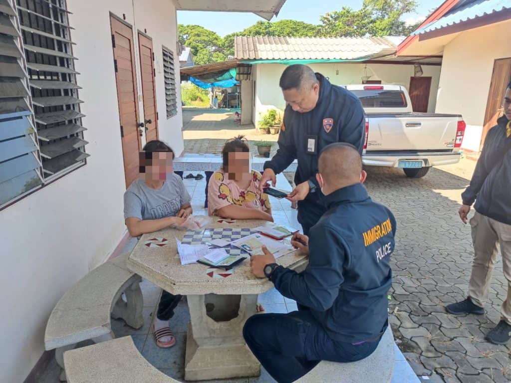 ตม.เชียงใหม่จับเจ้าบ้าน ไม่แจ้งให้ที่พักแรงงานต่างด้าว ตม.เชียงใหม่จับเจ้าบ้าน ไม่แจ้งให้ที่พักแรงงานต่างด้าว